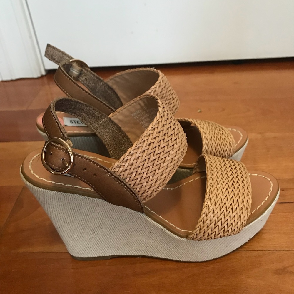 Steve Madden sandals size 7 worn 1 time